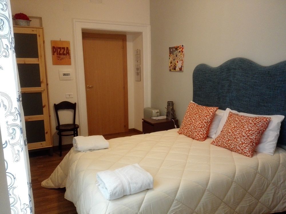 Bed And Breakfast Casa Mariella Naples Luaran gambar