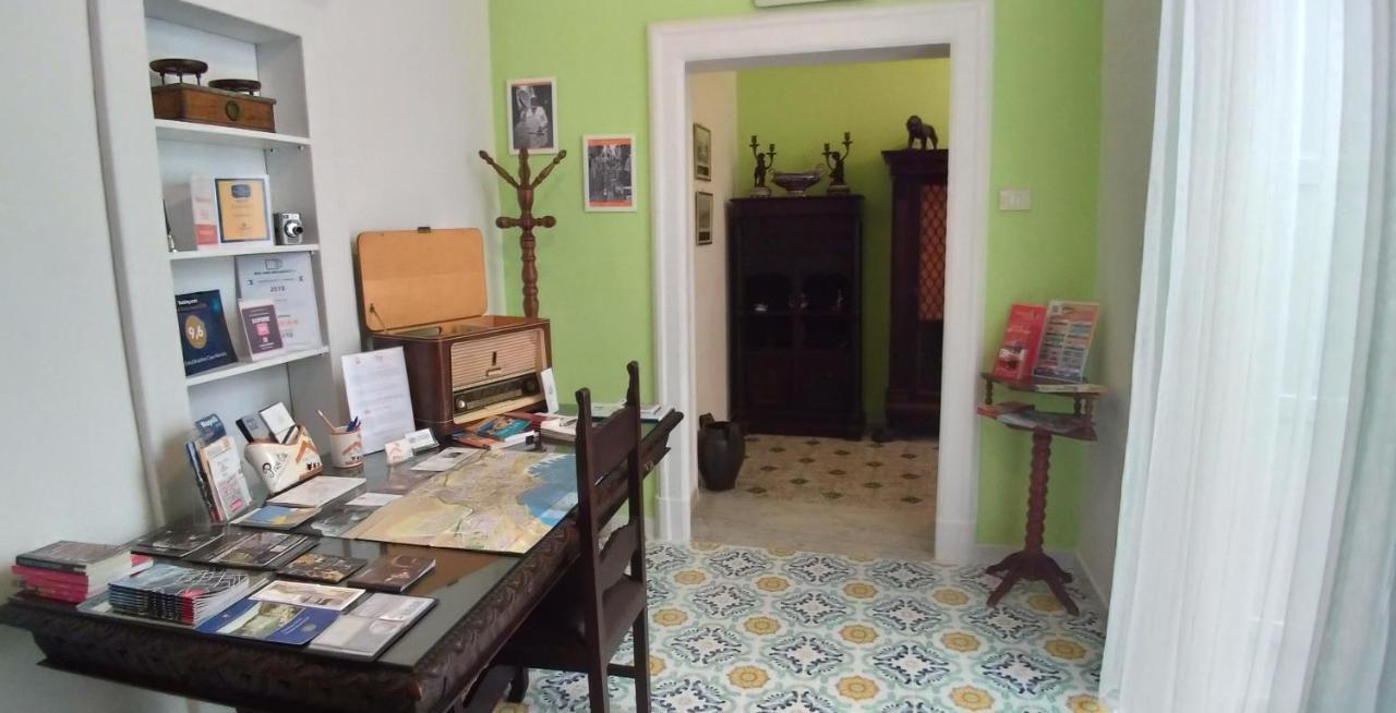 Bed And Breakfast Casa Mariella Naples Luaran gambar